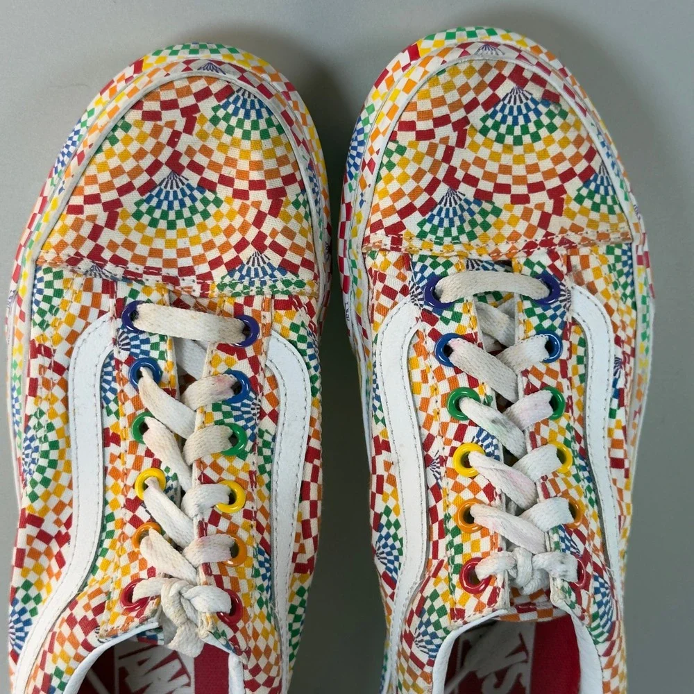 Vans Old Skool Platform Pride Womens 7.5 7 1/2 Rainbow All Over Skate‎ Shoe Lace